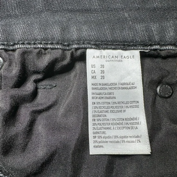 American Eagle Black Distressed Stretch Denim Shorts Size 20 - Picture 8 of 8